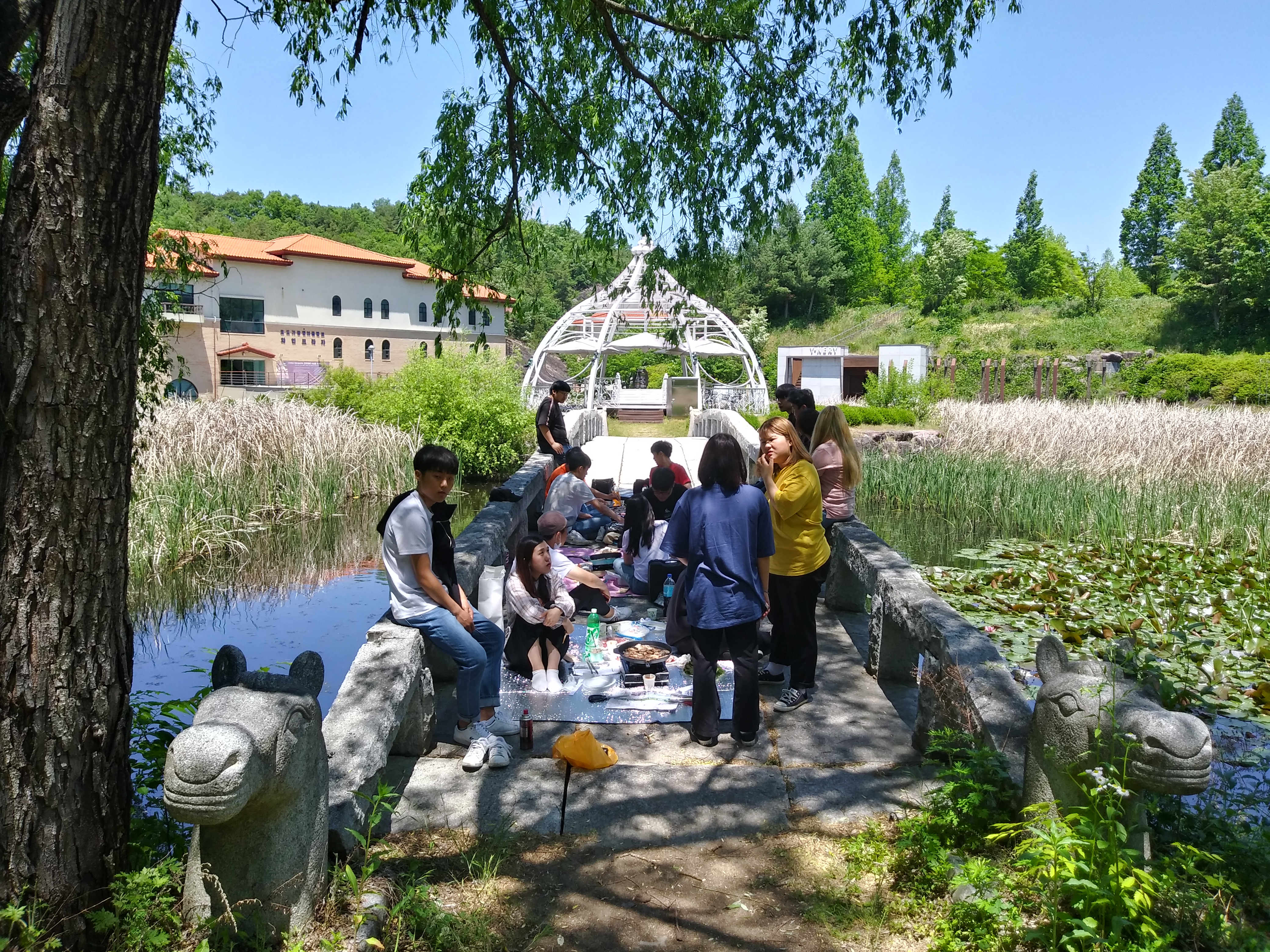 1학년 교내 고기파티