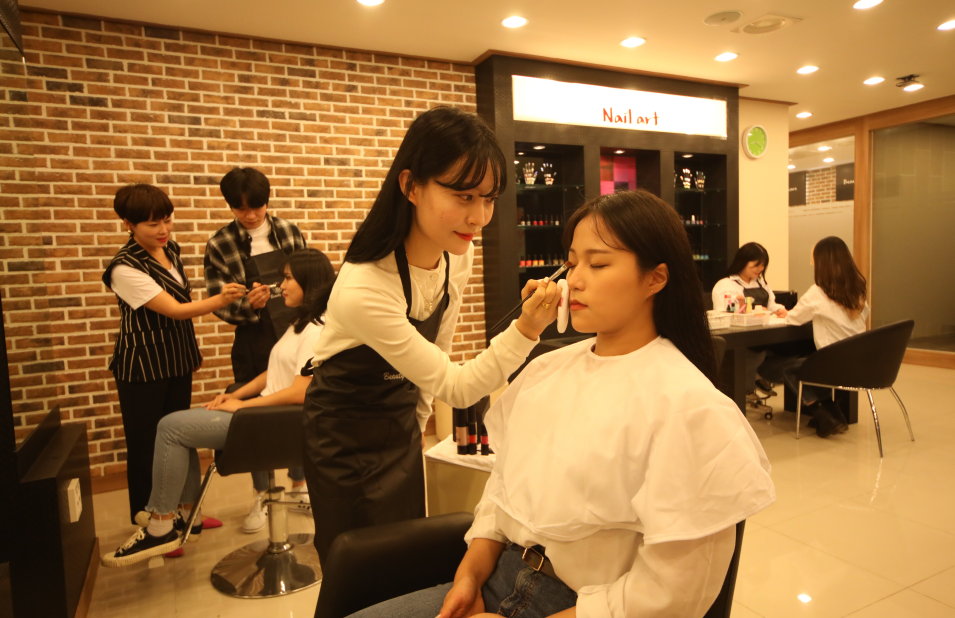 유원대, 2024 해외취업 지원사업 K-MOVE와 WELL 동시 선정